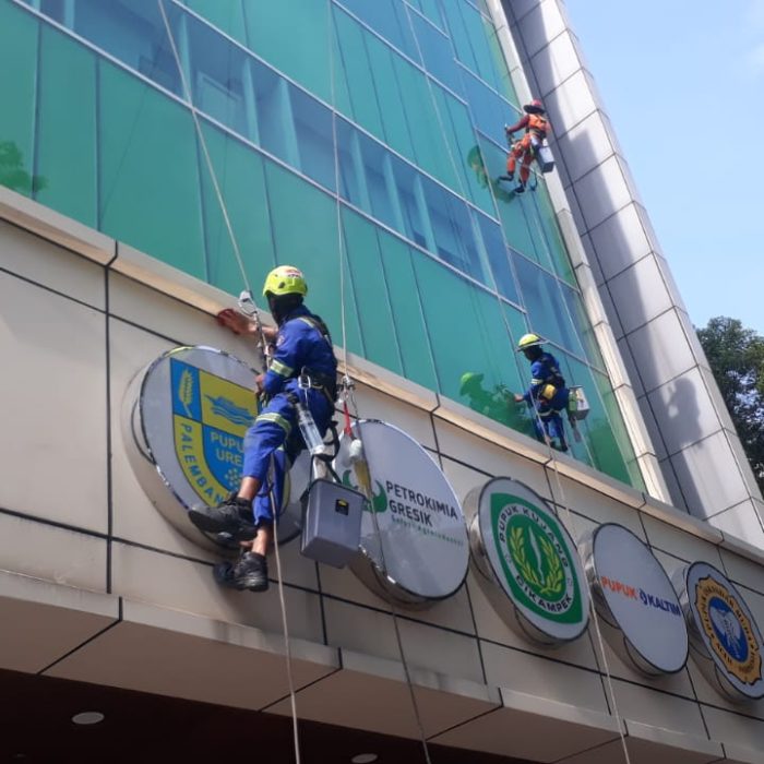 c46f9da3-f882-42a9-9e06-8a25c7cdb70d